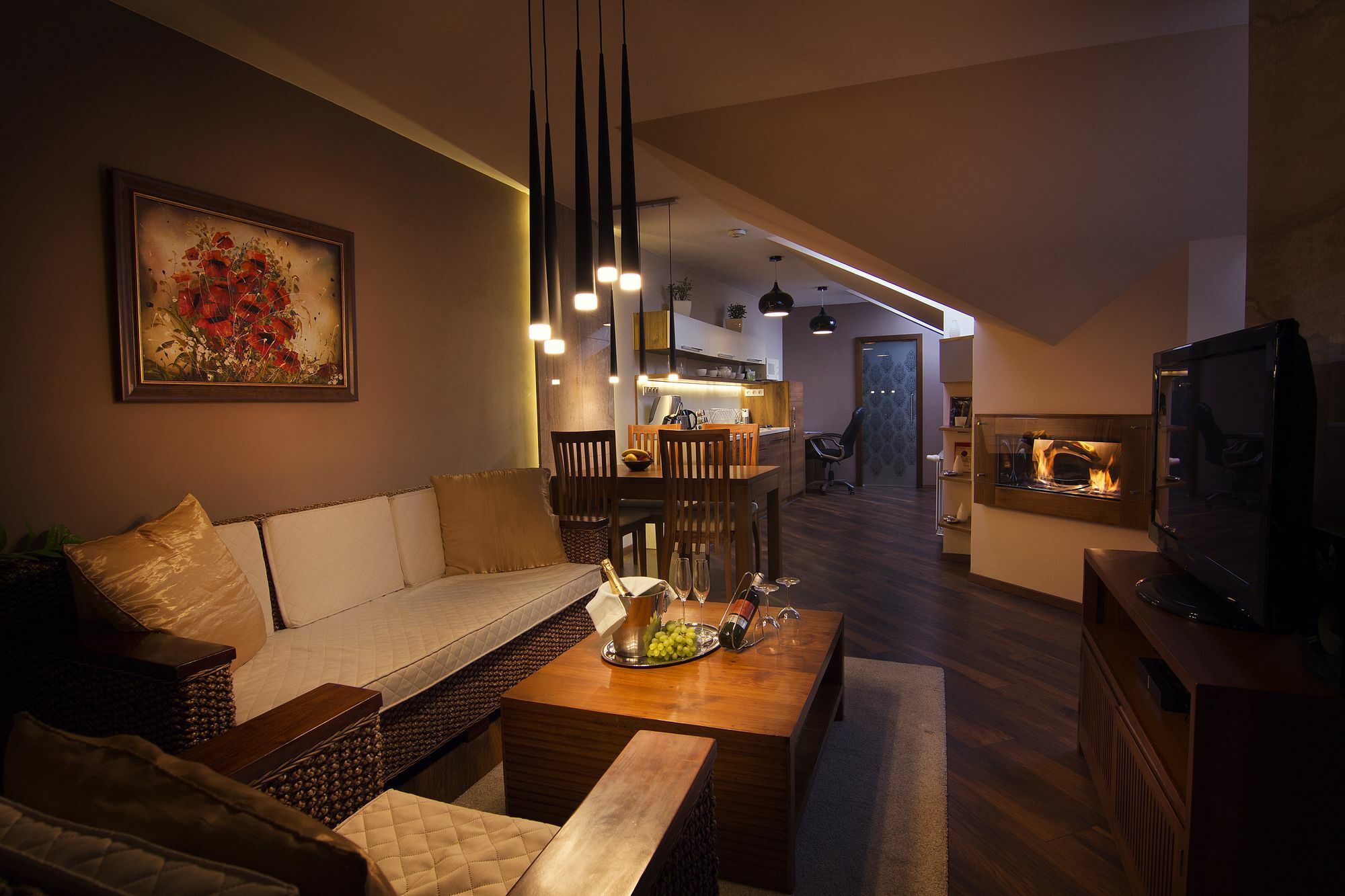 City Residence Apartment Hotel Кошице Экстерьер фото